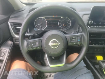 2024 Nissan Rogue SV - miniatura 10
