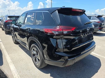 2024 Nissan Rogue SV - miniatura 6