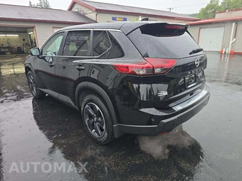 2024 Nissan Rogue SV - miniatura 2