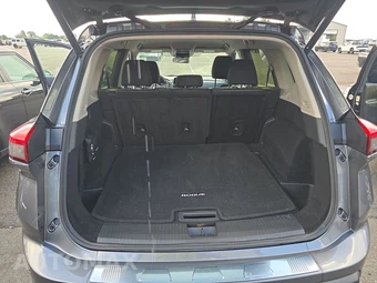 2024 Nissan Rogue SV - miniatura 16
