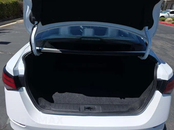 2024 Nissan Sentra S – miniatura 11