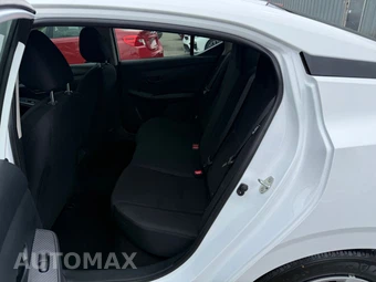 2024 Nissan Sentra S – miniatura 18