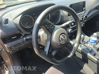 2024 Nissan Sentra S – miniatura 10