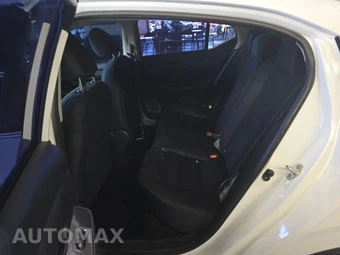 2024 Nissan Sentra S – miniatura 13