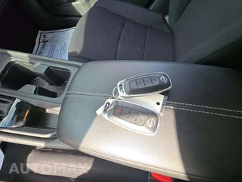 2024 Nissan Sentra S – miniatura 8