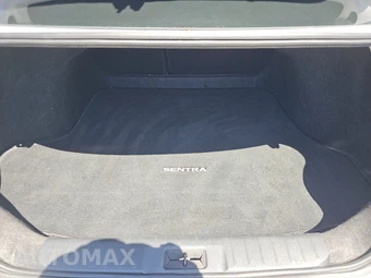 2024 Nissan Sentra S – miniatura 16