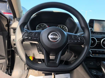 2024 Nissan Sentra S - miniatura 10