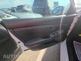 2024 Nissan Sentra S – miniatura 9