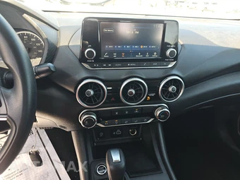 2024 Nissan Sentra S – miniatura 11