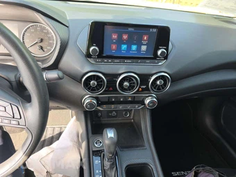 2024 Nissan Sentra S – miniatura 7