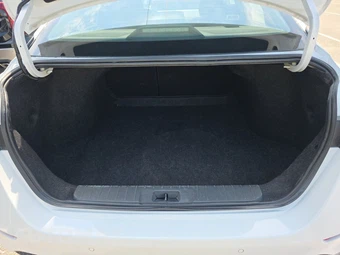 2024 Nissan Sentra S – miniatura 16