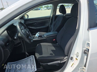 2024 Nissan Sentra S – miniatura 7