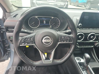 2024 Nissan Sentra SR - miniatura 10