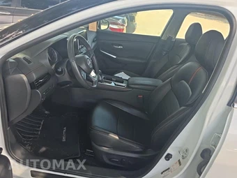 2024 Nissan Sentra SR – miniatura 11