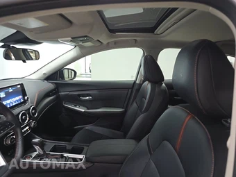 2024 Nissan Sentra SR – miniatura 18