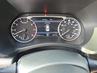 2024 Nissan Sentra SR - miniatura 12
