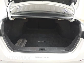 2024 Nissan Sentra SV - miniatura 16