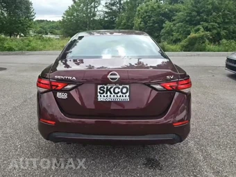 2024 Nissan Sentra SV – miniatura 4