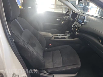 2024 Nissan Sentra SV – miniatura 8