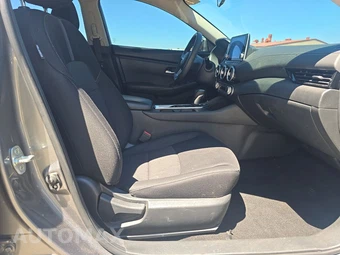 2024 Nissan Sentra SV – miniatura 8