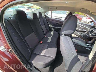 2024 Nissan Sentra SV – miniatura 17