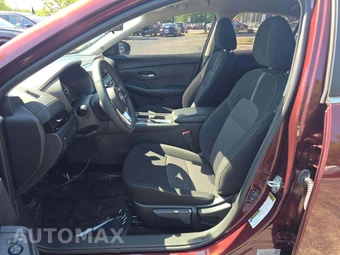2024 Nissan Sentra SV – miniatura 3