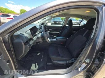 2024 Nissan Sentra SV – miniatura 6