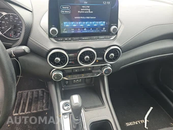 2024 Nissan Sentra SV - miniatura 11