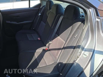 2024 Nissan Sentra SV – miniatura 13