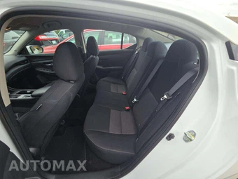 2024 Nissan Sentra SV – miniatura 13