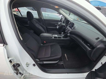 2024 Nissan Sentra SV – miniatura 18