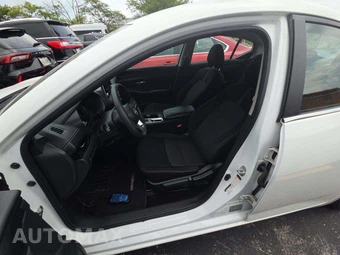 2024 Nissan Sentra SV – miniatura 6