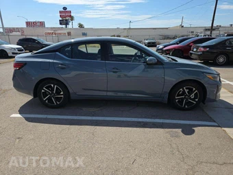 2024 Nissan Sentra SV – miniatura 4