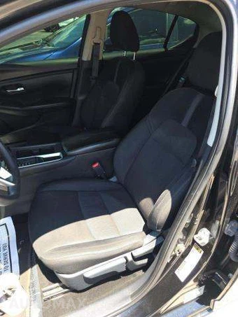 2024 Nissan Sentra SV – miniatura 7