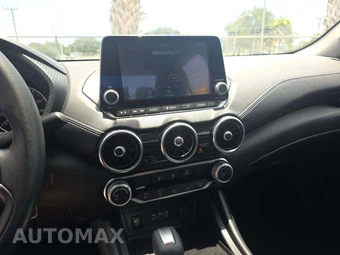 2024 Nissan Sentra SV – miniatura 10