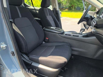 2024 Nissan Sentra SV - miniatura 15