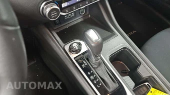 2024 Nissan Sentra SV – miniatura 33
