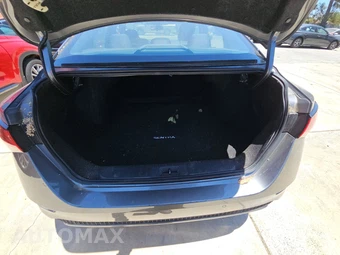 2024 Nissan Sentra SV – miniatura 16