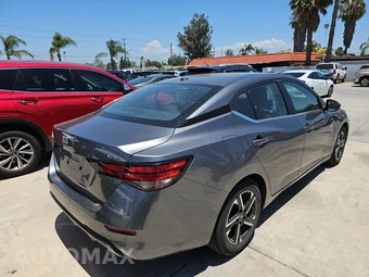 2024 Nissan Sentra SV – miniatura 4