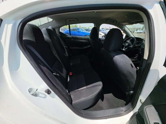2024 Nissan Sentra SV - miniatura 13