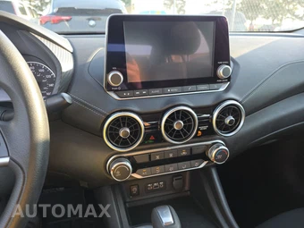2024 Nissan Sentra SV – miniatura 17