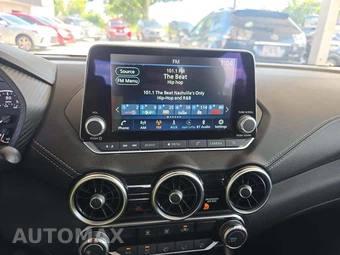 2024 Nissan Sentra SV - miniatura 7