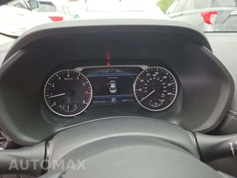 2024 Nissan Sentra SV - miniatura 9