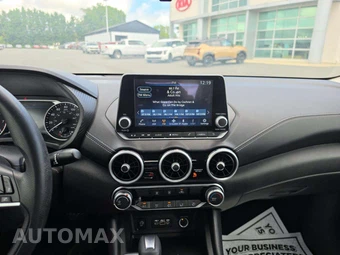 2024 Nissan Sentra SV - miniatura 10