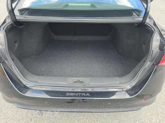 2024 Nissan Sentra SV - miniatura 14