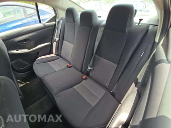 2024 Nissan Sentra SV – miniatura 13