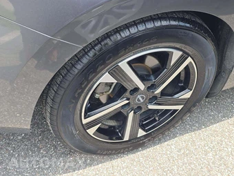 2024 Nissan Sentra SV – miniatura 23