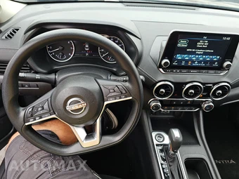 2024 Nissan Sentra SV - miniatura 11