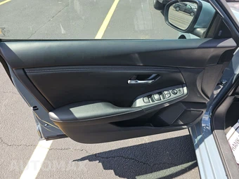 2024 Nissan Sentra SV – miniatura 9