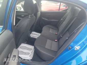 2024 Nissan Sentra SV - miniatura 13